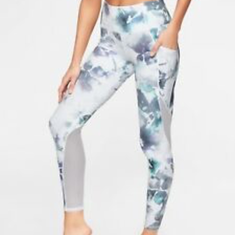 Athleta Floral Mudra 7/8 yoga pant